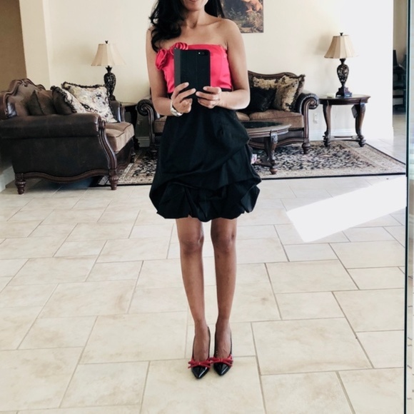 Fashionable Strapless Cocktail Dress - Picture 3 of 3